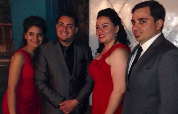 1888601_649399891786768_1222829785_n